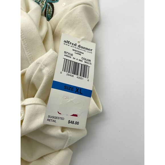 Alfred Dunner Wisteria Lane 3/4 Sleeve Floral Embroidered Neckline Pullover Top - Picture 7 of 8